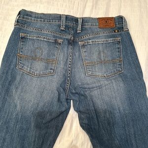 6/28 Lucky Jeans